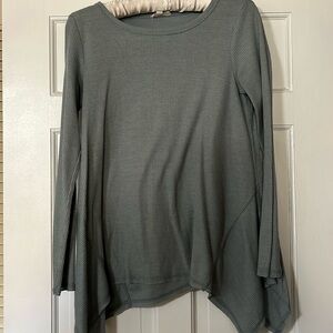 Women’s long shirt